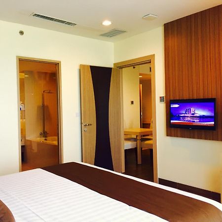 BW Suite Belitung Tanjung Pandan Eksteriør billede