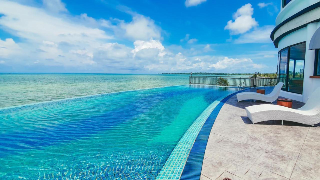 BW Suite Belitung Tanjung Pandan Eksteriør billede