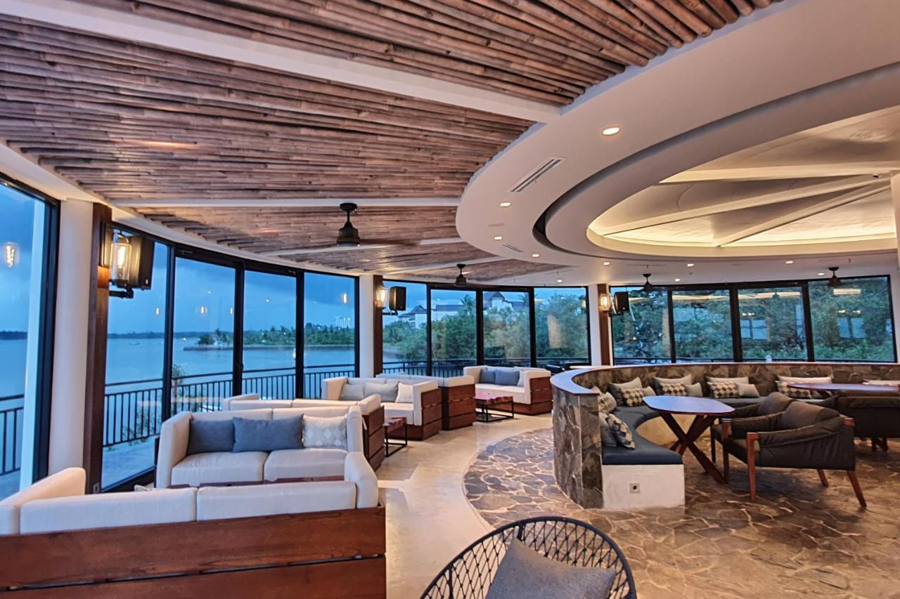 BW Suite Belitung Tanjung Pandan Eksteriør billede