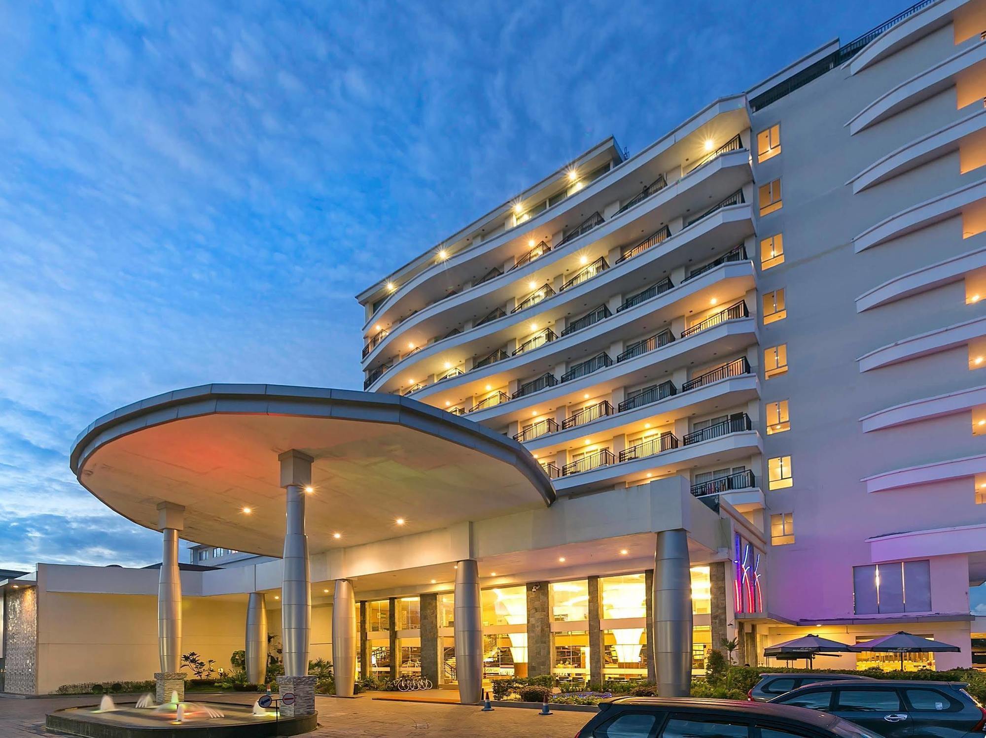 BW Suite Belitung Tanjung Pandan Eksteriør billede